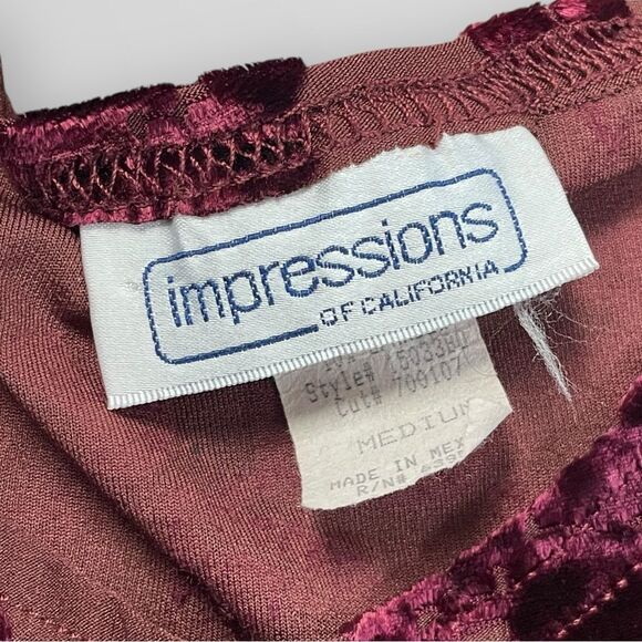Vintage Velvet Floral Blouse, Large. Burgundy maroon semi sheer t-shirt top - Picture 13 of 13